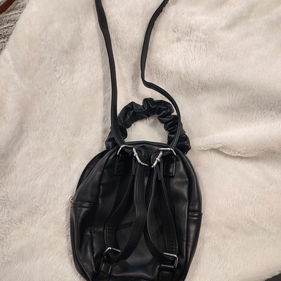 Mini backpack/purse - Picture 3 of 4